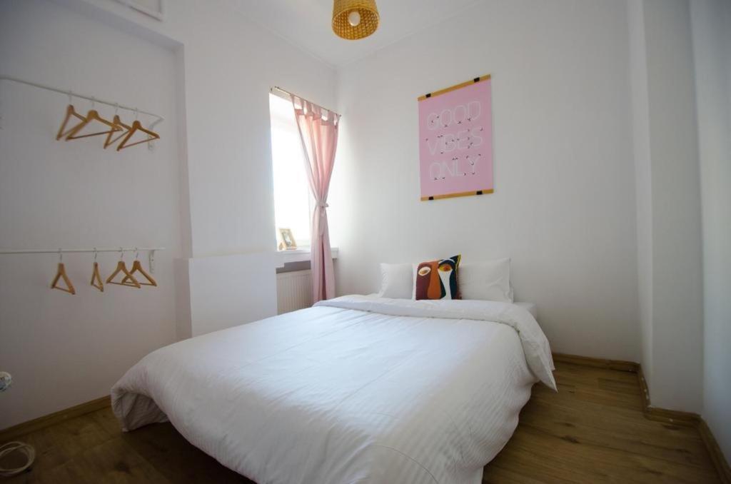 Bright Apartment Near Cismigiu And Old Town 부쿠레슈티 외부 사진